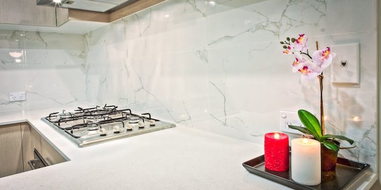 Kitchen Island Theme